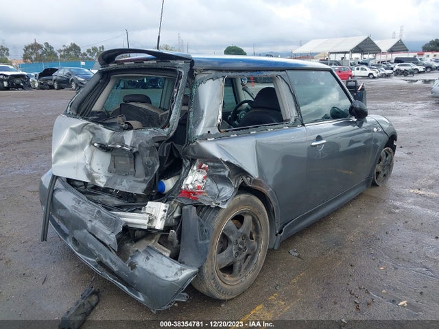 2003 MINI COOPER S WMWRE33463TD67402 Photo 3