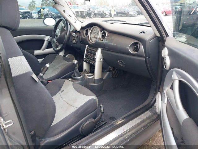2003 MINI COOPER S WMWRE33463TD67402 Photo 4