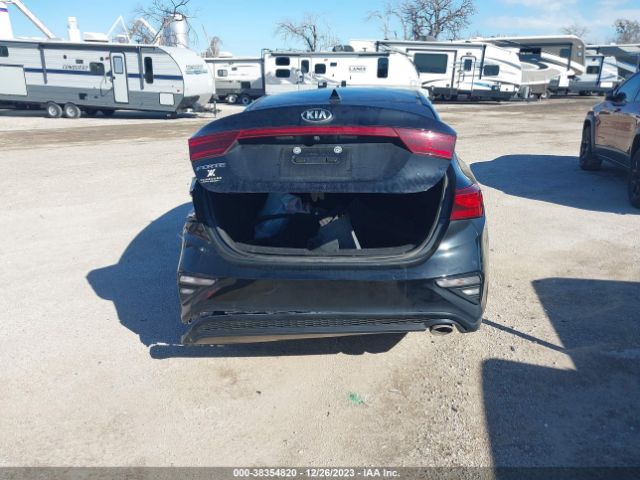 3KPF24AD3LE257680 KIA Forte Lxs