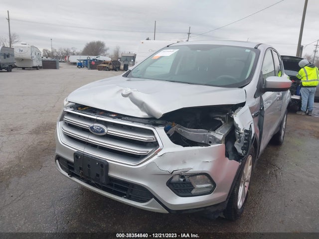 Ford ESCAPE SE 2017 1FMCU0GD6HUE08089 Image 6