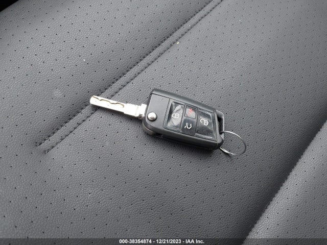 2015 VOLKSWAGEN GOLF TSI S 4-DOOR VIN: 3VW217AU7FM062160