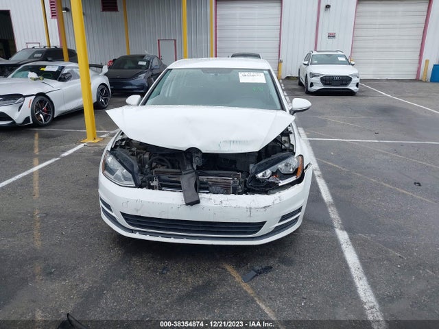 2015 VOLKSWAGEN GOLF TSI S 4-DOOR VIN: 3VW217AU7FM062160
