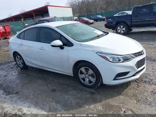 Chevrolet Cruze Ls Auto 2017 1G1BC5SM5H7239648 zdjęcie główne