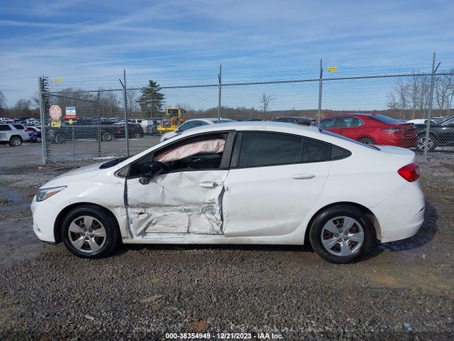 Chevrolet Cruze Ls Auto 2017 1G1BC5SM5H7239648 Image 14
