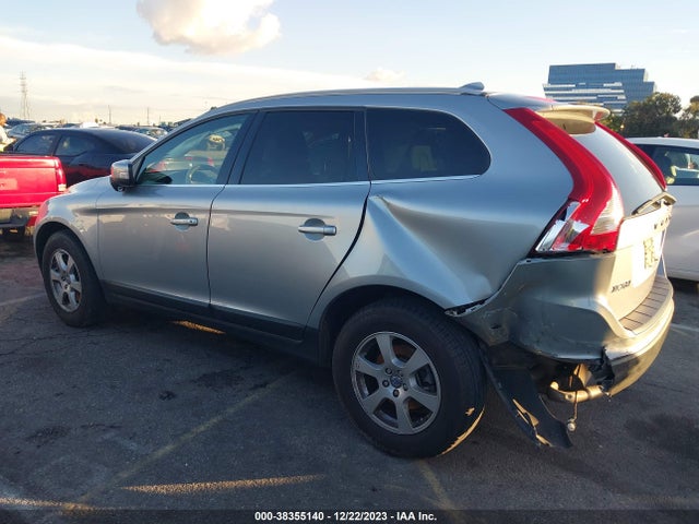 2011 VOLVO XC60 3.2/3.2 R-DESIGN VIN: YV4952DL0B2219666