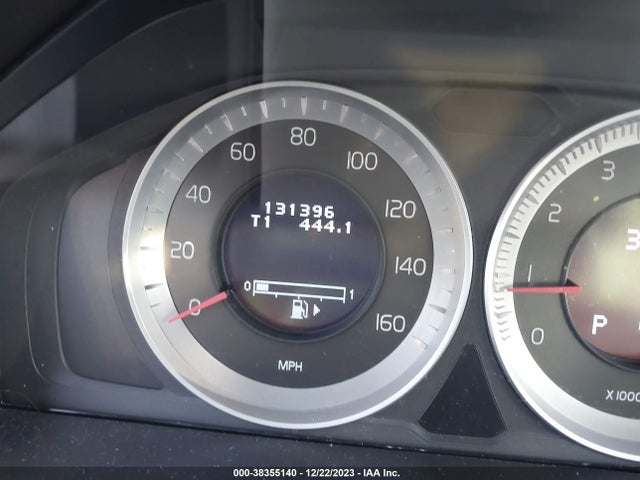 2011 VOLVO XC60 3.2/3.2 R-DESIGN VIN: YV4952DL0B2219666