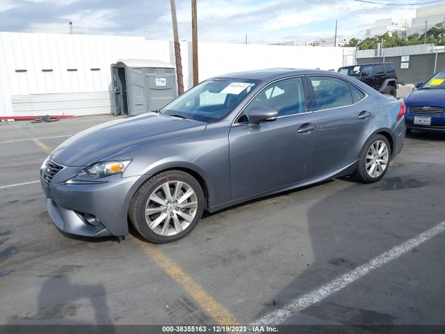 Lexus IS 250 2015 JTHBF1D26F5064630 Image 2