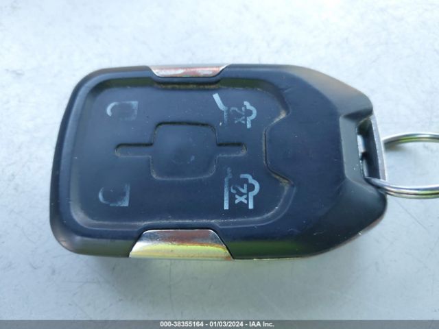 1GKS1GKC2JR345490 GMC Yukon Xl Slt