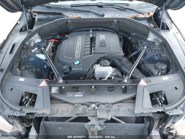 2013 BMW 535I GRAN TURISMO VIN: WBASN2C53DC202636