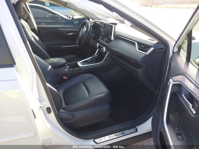 2019 TOYOTA RAV4 LIMITED VIN: 2T3Y1RFV2KC006776