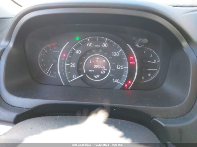 5J6RM4H30EL031024 Honda CR-V LX