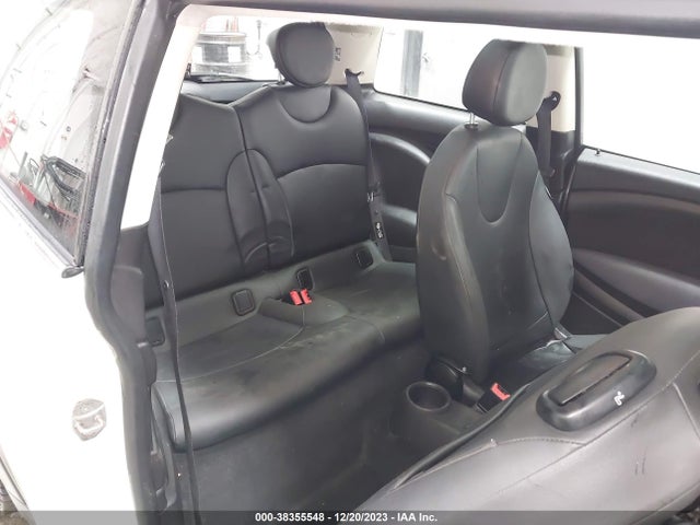 2011 MINI COOPER HARDTOP WMWSU3C56BT096544 Photo 7