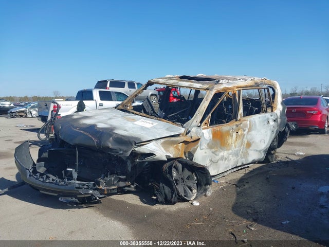 JN8AY2NE3H9700023 Nissan Armada Platinum/sl/sv