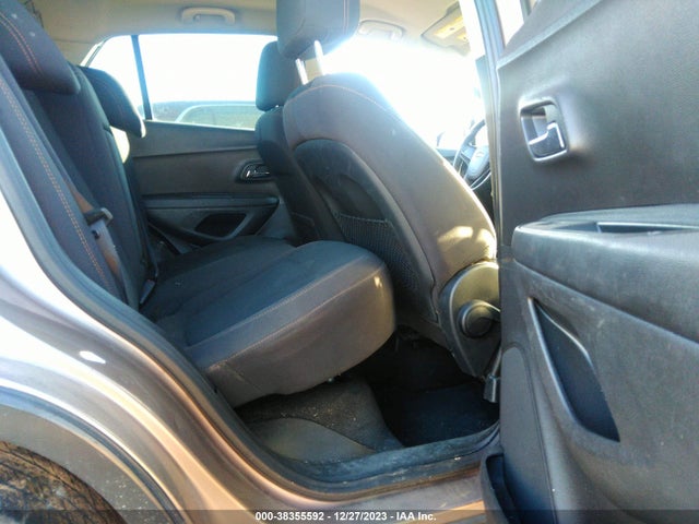 Chevrolet TRAX LS 2018 3GNCJKSB0JL264397 Image 8