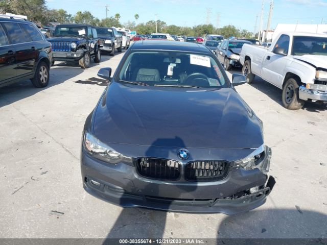 WBA8A9C56HK620151 BMW 320i