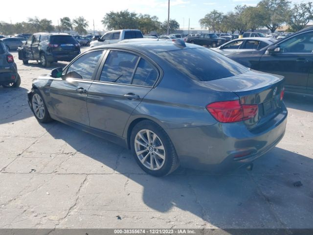 WBA8A9C56HK620151 BMW 320i
