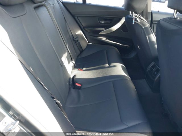 WBA8A9C56HK620151 BMW 320i