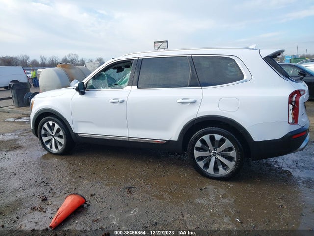 2022 KIA TELLURIDE EX VIN: 5XYP3DHC1NG239134
