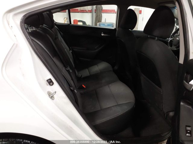 3KPFL4A7XJE201658 KIA FORTE LX