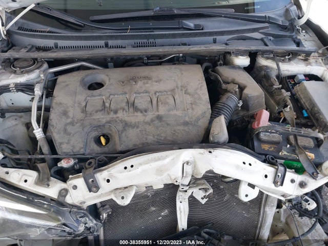 Toyota COROLLA LE 2018 5YFBURHE0JP818661 Image 10