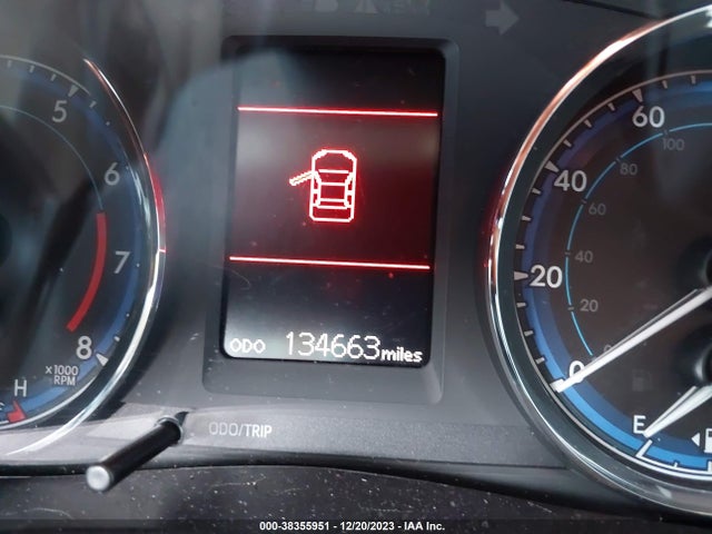 Toyota COROLLA LE 2018 5YFBURHE0JP818661 Image 7