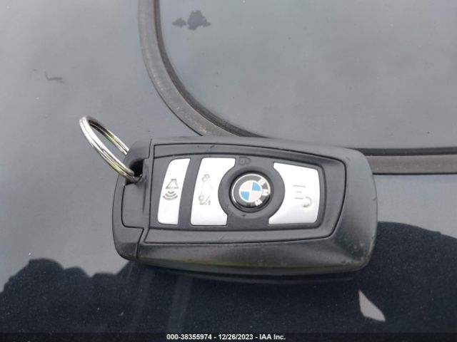 2012 BMW 528I WBAXH5C57CDW08247 Photo 10