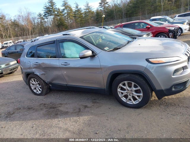 Jeep Cherokee Latitude 2016 1C4PJMCB3GW215718 Image 14