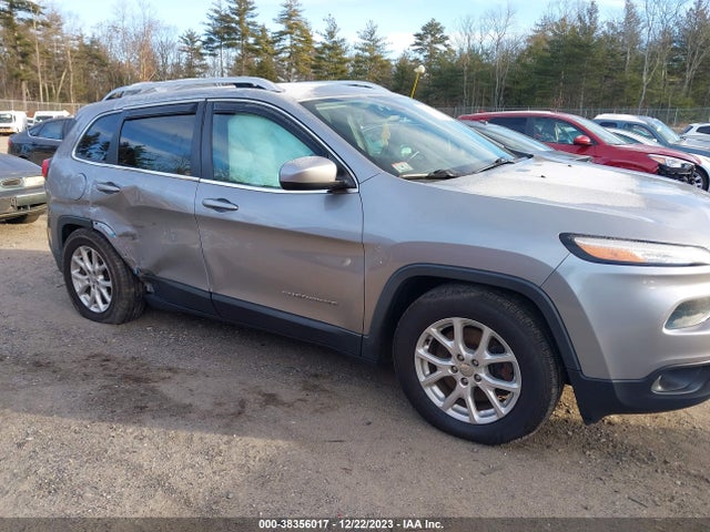 Jeep Cherokee Latitude 2016 1C4PJMCB3GW215718 Image 12