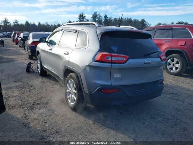 Jeep Cherokee Latitude 2016 1C4PJMCB3GW215718 Image 3