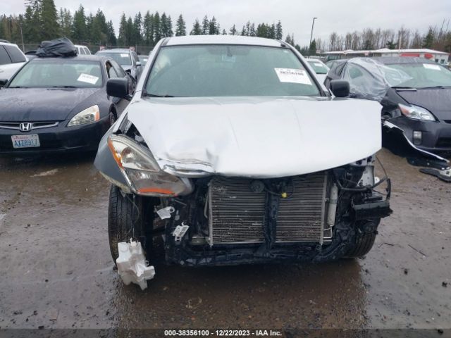 JN8AS5MV2FW750110 Nissan Rogue Select S