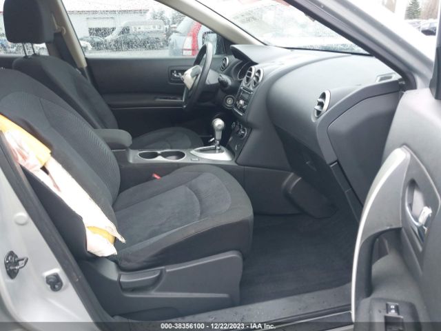 JN8AS5MV2FW750110 Nissan Rogue Select S