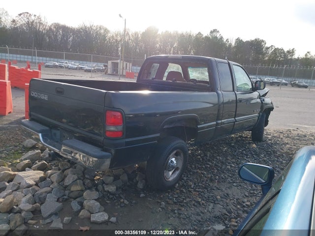 2001 DODGE RAM 1500 ST VIN: 3B7HC13Y71G775863