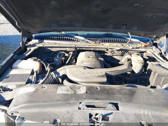 2003 CADILLAC ESCALADE STANDARD VIN: 1GYEC63T53R264136