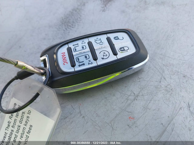 2C4RC1GG9NR180809 Chrysler Pacifica Limited