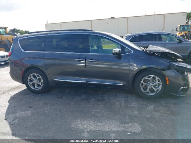 2C4RC1GG9NR180809 Chrysler Pacifica Limited