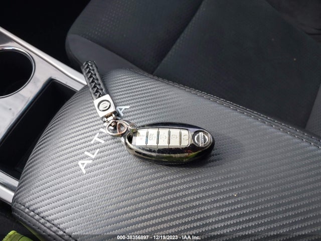 2014 NISSAN ALTIMA 2.5 SV VIN: 1N4AL3AP5EC105962