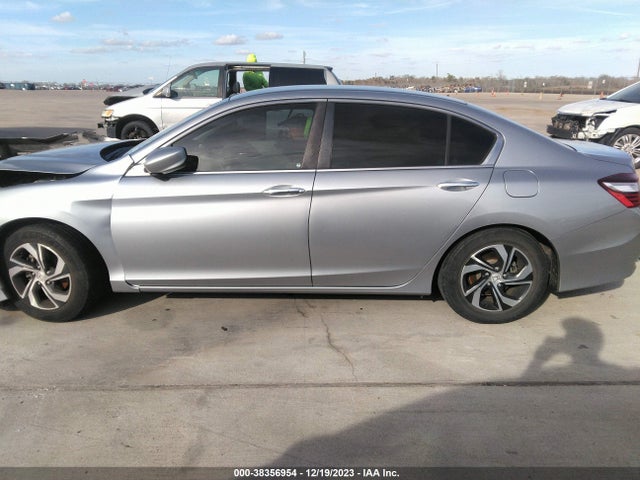 Honda ACCORD LX 2017 1HGCR2F39HA143729 Image 14