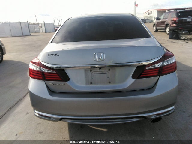 Honda ACCORD LX 2017 1HGCR2F39HA143729 Image 16