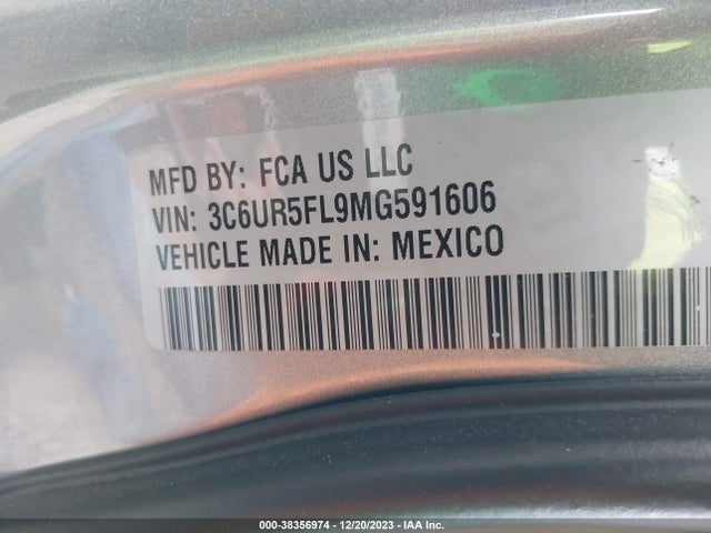 RAM 2500 Laramie  4x4 6'4 Box 2021 3C6UR5FL9MG591606 Image 9