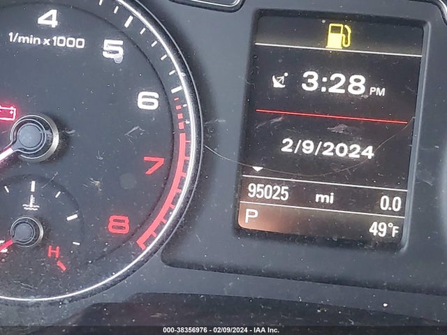 WA1JCCFS4HR004771 Audi Q3 2.0t Premium
