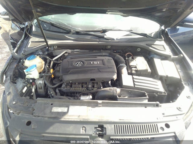 1VWAS7A36FC056545 Volkswagen Passat 1.8t S