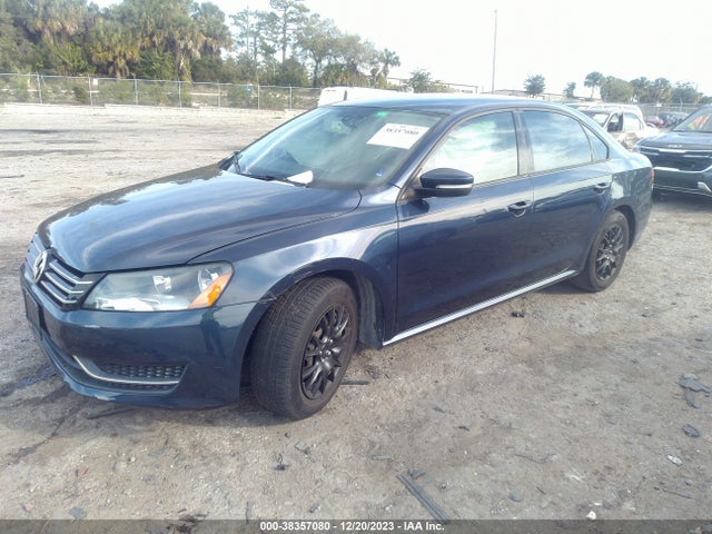 1VWAS7A36FC056545 Volkswagen Passat 1.8t S