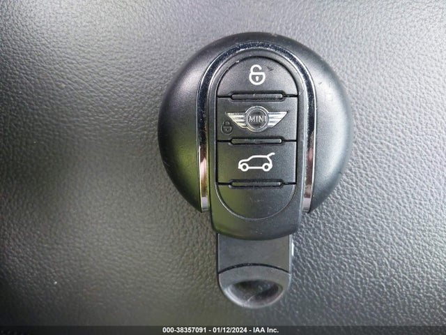 2017 MINI HARDTOP WMWXP5C31H2G60741 Photo 10