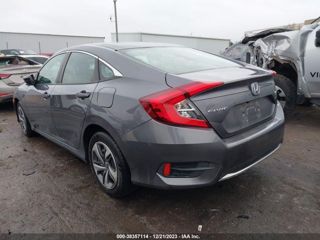 2019 HONDA CIVIC LX VIN: 19XFC2F61KE045936