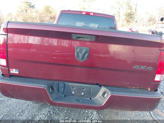 RAM 1500 Classic Express Quad Cab 4x4 6'4 Box 2019 1C6RR7FG4KS514328 Image 16