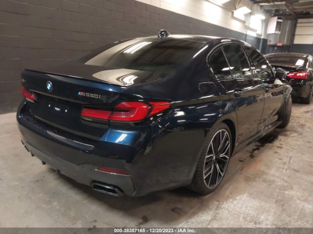2021 BMW 5 SERIES WBA13BK09MCF27351 Photo 3