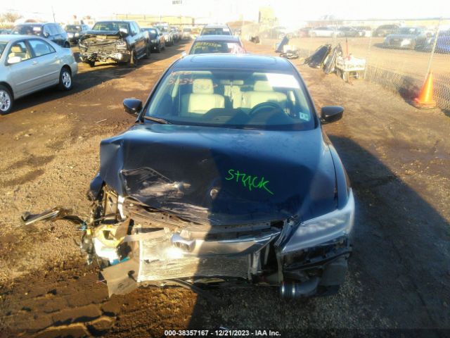 19UDE2F44JA009015 Acura Ilx Special Edition
