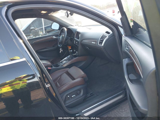 Audi Q5 2.0t Premium 2014 WA1LFAFP8EA070976 Image 5