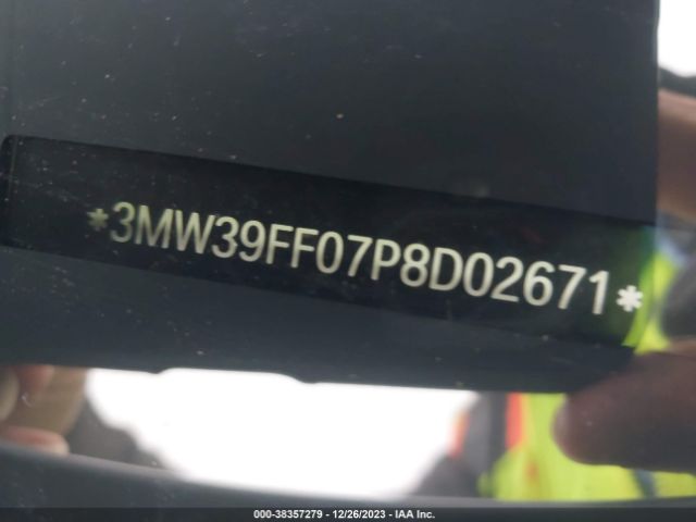 3MW39FF07P8D02671 BMW 3 Series 330e
