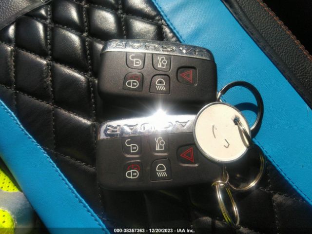 SAJAE4FX9JCP35451 Jaguar Xe 25t Prestige